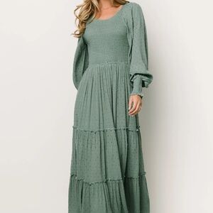 Bayley Smocked Dotted Maxi Dress | Dark Eucalyptus - M